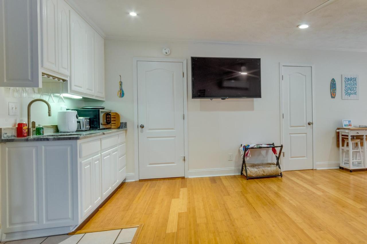 Gulf Breeze Vacation Rental For 2 With Pool Access! エクステリア 写真